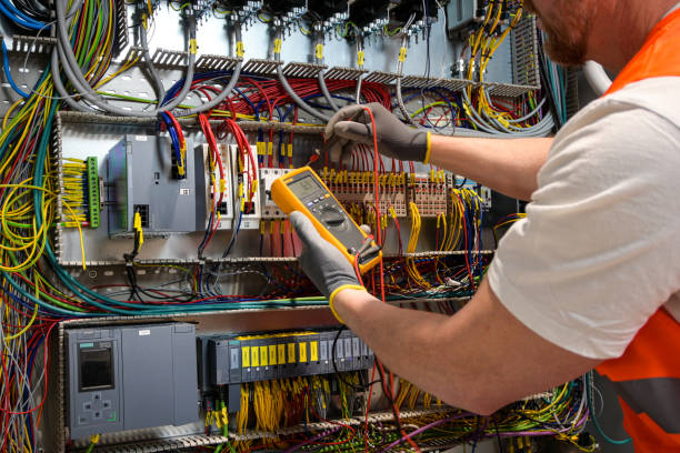 Best Circuit Breaker Repair  in Fowler, MI